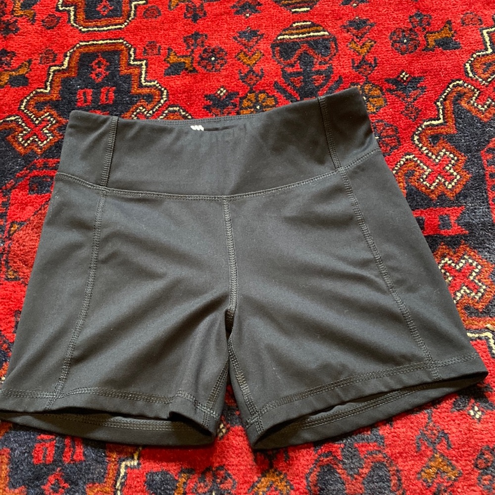 All in motion compression shorts, size XS